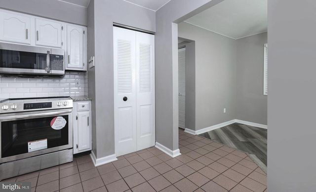 1147 NANROC DRIVE, Mechanicsburg, PA 17055