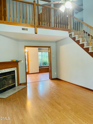 104 Page Crossing, Chapel Hill, NC 27517