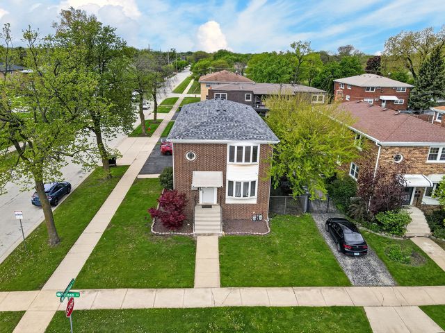 4420 VERNON Avenue, Brookfield, IL 60513
