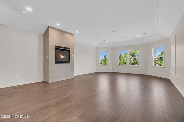2 Kirsten Drive, Freehold, NJ 07728