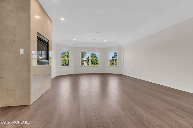 2 Kirsten Drive, Freehold, NJ 07728