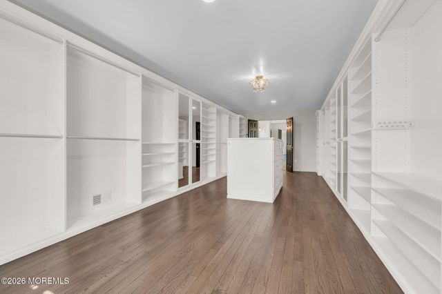 2 Kirsten Drive, Freehold, NJ 07728
