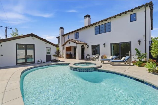 12442 Christy, Los Alamitos, CA 90720