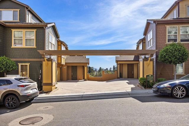 6024 Old Quarry Loop, Oakland, CA 94605