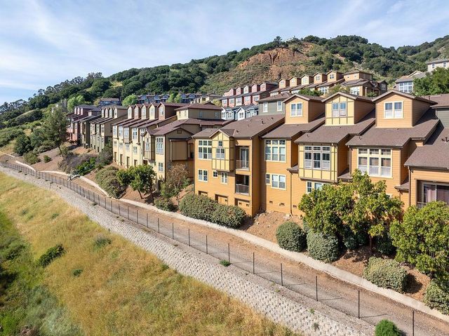 6024 Old Quarry Loop, Oakland, CA 94605