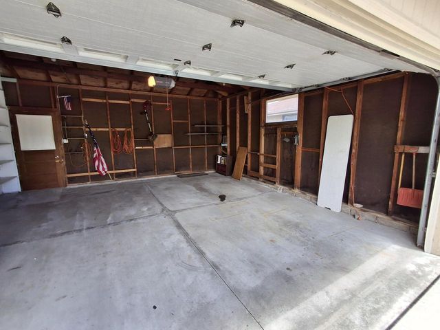 1418 Denis AVENUE, Milwaukee, WI 53221