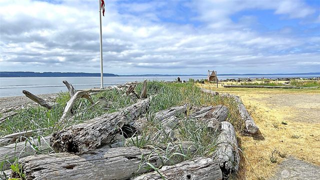 0 Onamac Way, Camano Island, WA 98282