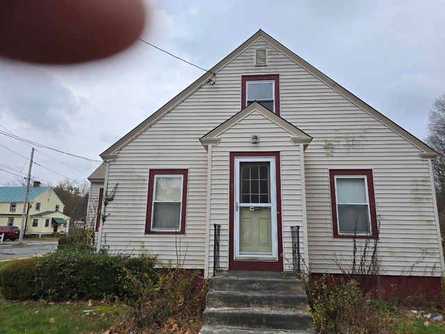 46 Park Avenue, Claremont, NH 03743