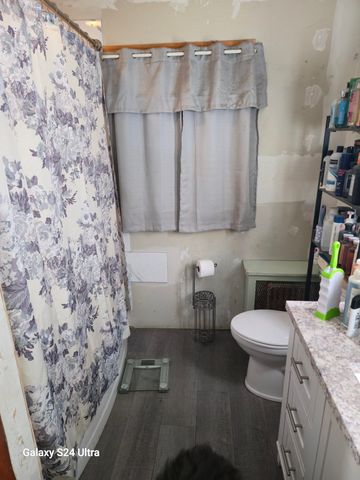 46 Park Avenue, Claremont, NH 03743