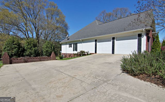 7893 Athens Road, Carnesville, GA 30521