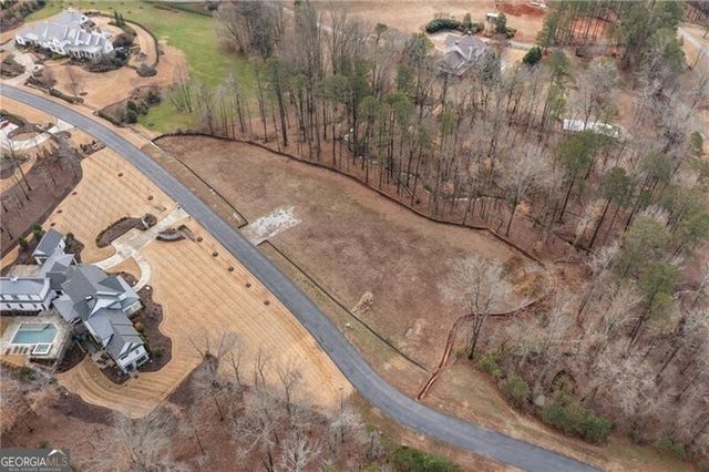 535 Lost River Bend, Milton, GA 30004