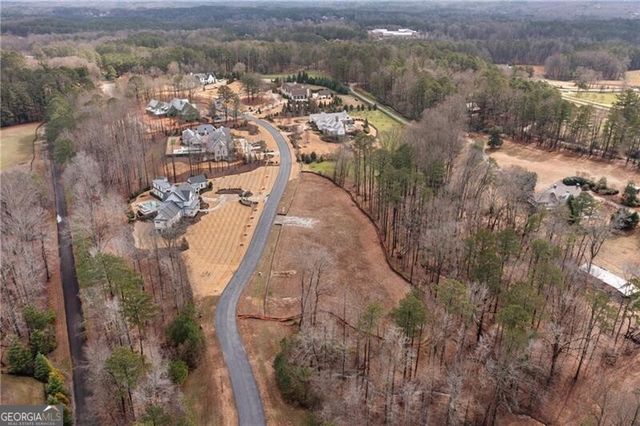535 Lost River Bend, Milton, GA 30004