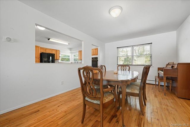 3 Adrienne Court, Hauppauge, NY 11788