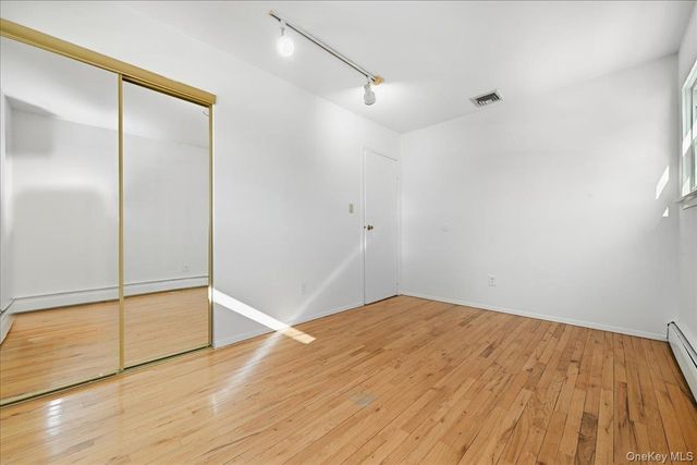 3 Adrienne Court, Hauppauge, NY 11788