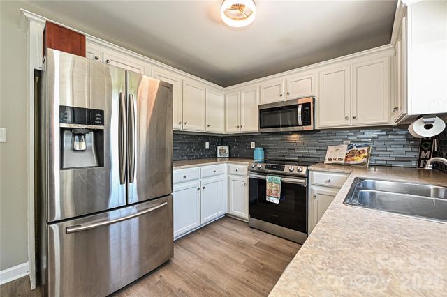 3805 Cassidy Drive, Waxhaw, NC 28173