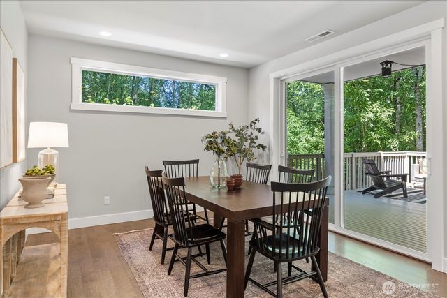 15111 Manor Way, Lynnwood, WA 98087