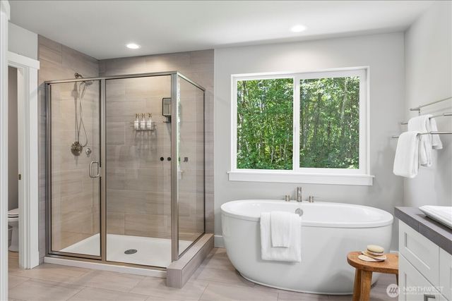 15111 Manor Way, Lynnwood, WA 98087