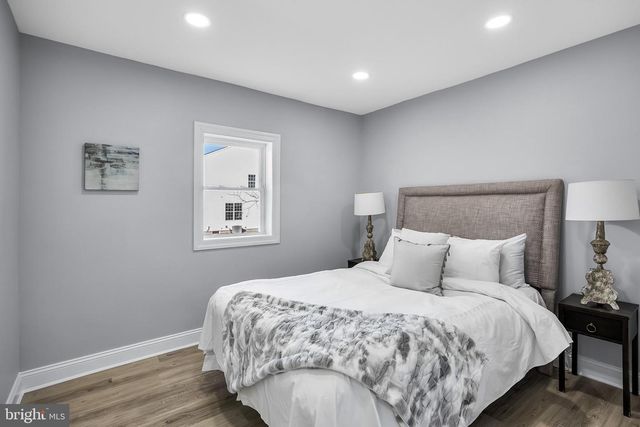 23 GRANDVIEW AVE, Williamstown, NJ 08094