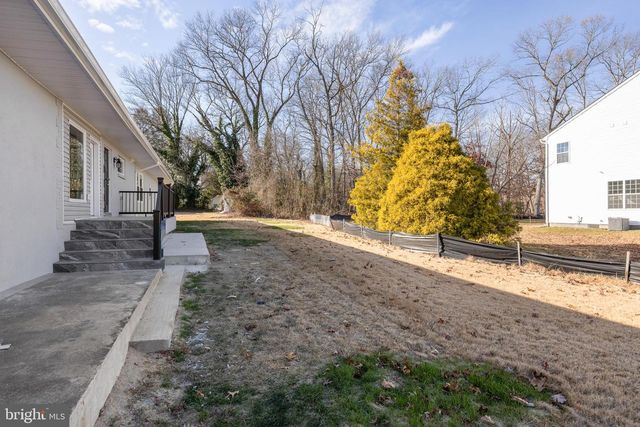 23 GRANDVIEW AVE, Williamstown, NJ 08094