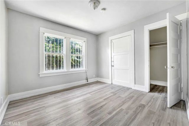 1017 W 46th, Los Angeles, CA 90037