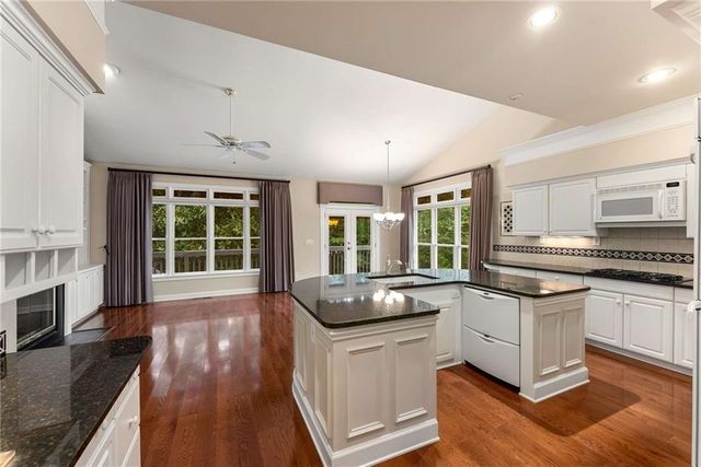 2381 Briarleigh Way, Atlanta, GA 30338