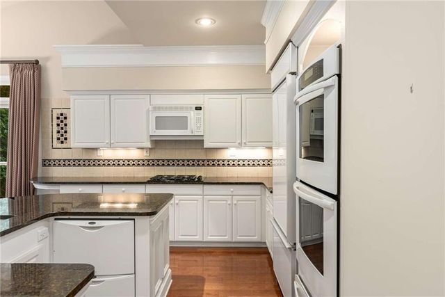 2381 Briarleigh Way, Atlanta, GA 30338