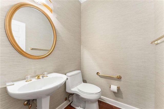 2381 Briarleigh Way, Atlanta, GA 30338