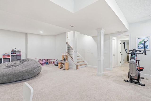 11233 Cedar Crest Drive, Plain City, OH 43064