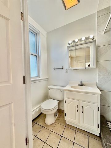 62 Algonquin Rd. #2, Newton, MA 02467