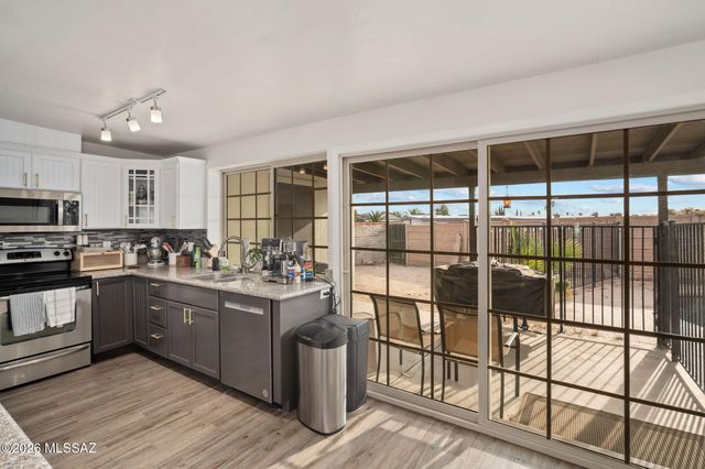 3012 S Hoffman Lane, Tucson, AZ 85730