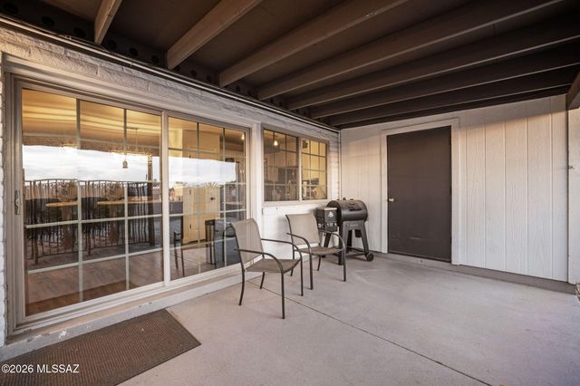 3012 S Hoffman Lane, Tucson, AZ 85730