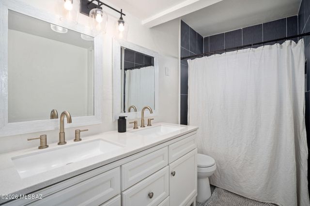 3012 S Hoffman Lane, Tucson, AZ 85730