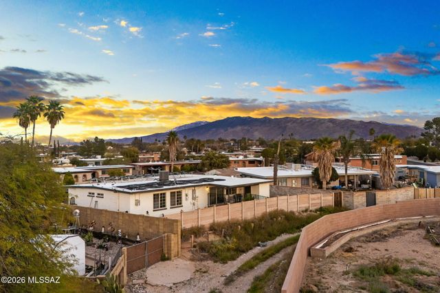 3012 S Hoffman Lane, Tucson, AZ 85730