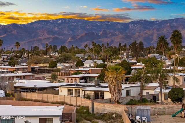 3012 S Hoffman Lane, Tucson, AZ 85730