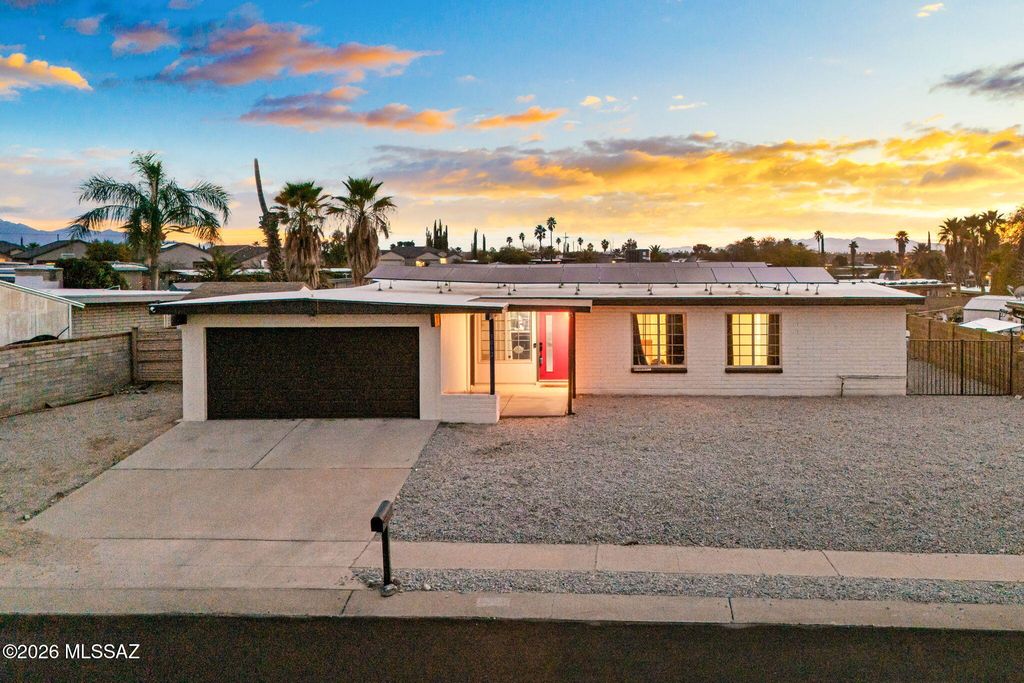 3012 S Hoffman Lane, Tucson, AZ 85730