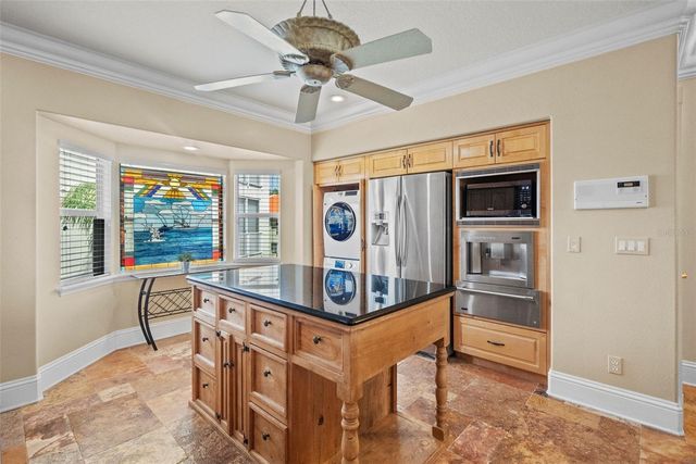 1593 PINELLAS BAYWAY S, Tierra Verde, FL 33715