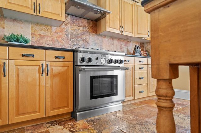 1593 PINELLAS BAYWAY S, Tierra Verde, FL 33715