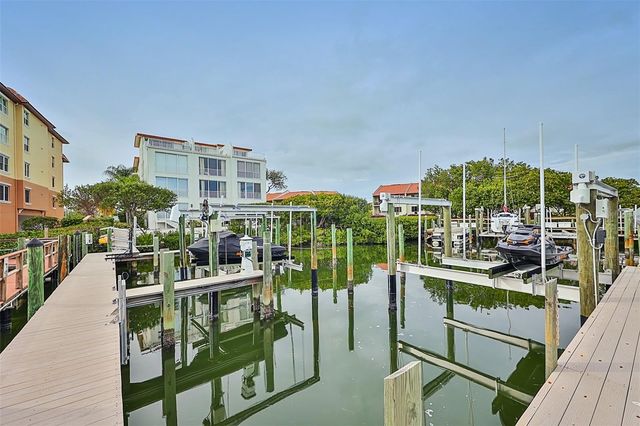 1593 PINELLAS BAYWAY S, Tierra Verde, FL 33715