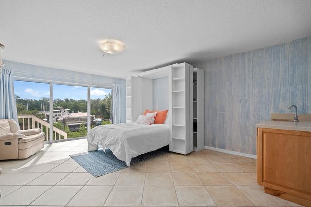 1593 PINELLAS BAYWAY S, Tierra Verde, FL 33715