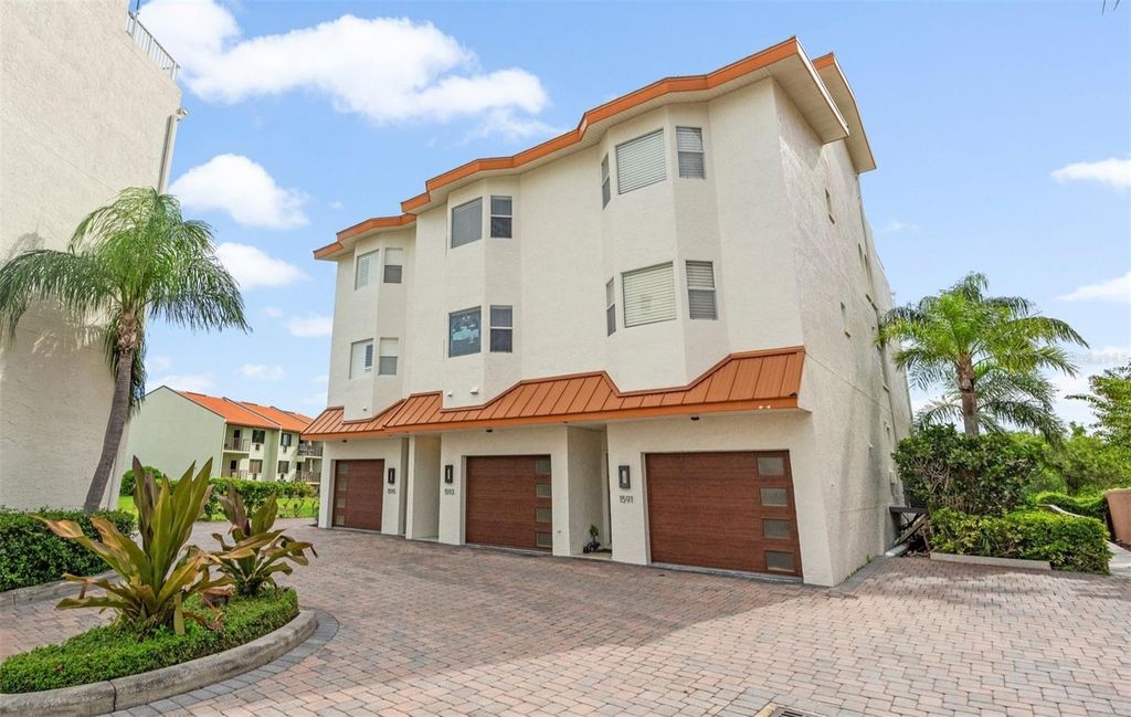 1593 PINELLAS BAYWAY S, Tierra Verde, FL 33715