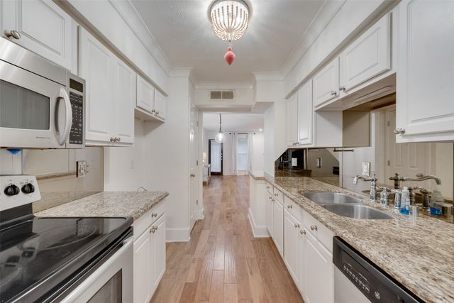 7732 Meadow Road 110, Dallas, TX 75230