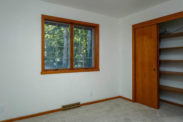 4417 N Galaxy Drive, Janesville, WI 53546
