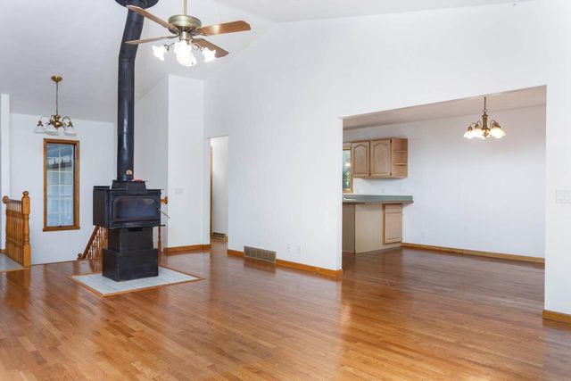 4417 N Galaxy Drive, Janesville, WI 53546