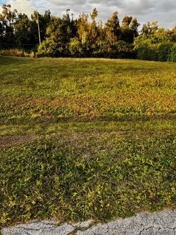 5612 Birdsong LN, Bokeelia, FL 33922