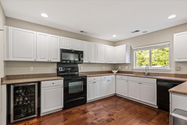 7115 Sweetgrass Boulevard, Hanahan, SC 29410