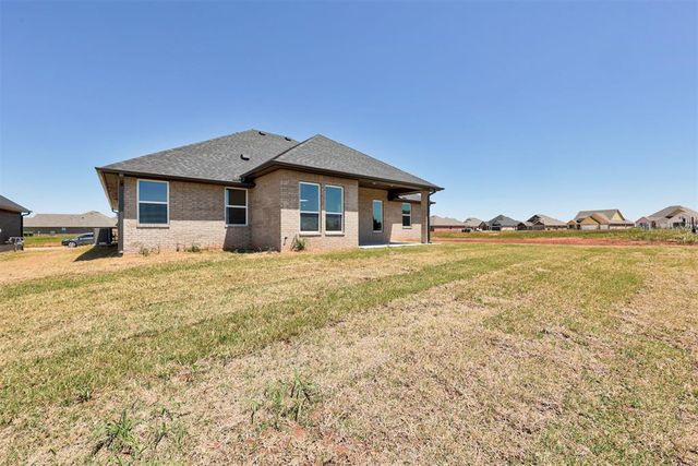 642 Sienna Creek Lane, Piedmont, OK 73078