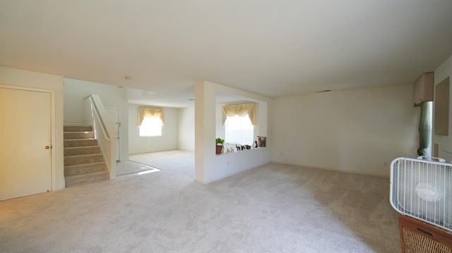 831 Waterford Ave, Stockton, CA 95206