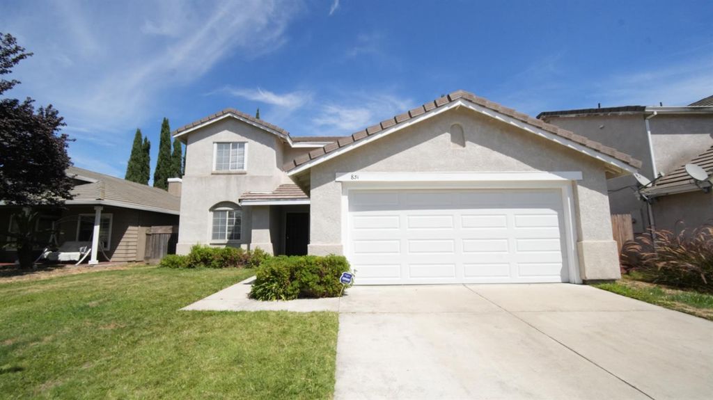831 Waterford Ave, Stockton, CA 95206