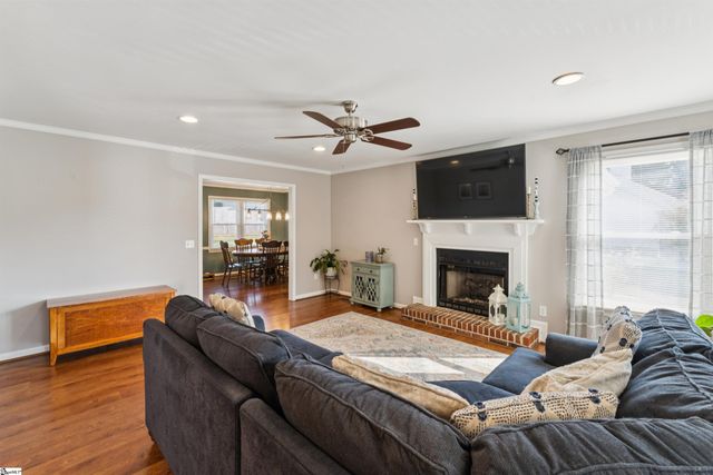 124 Zion School Road, Easley, SC 29642