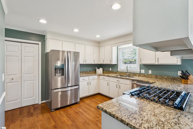 124 Zion School Road, Easley, SC 29642